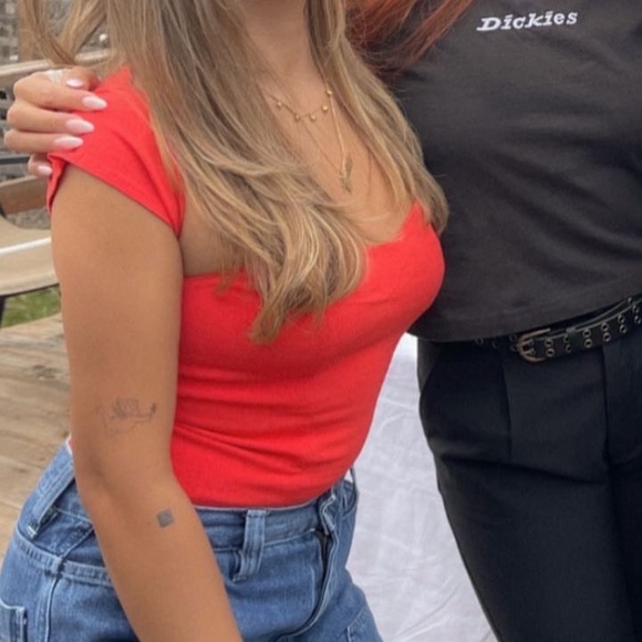 Free people “sweetest heart bodysuit” in sweet chili pepper - Picture 5 of 5